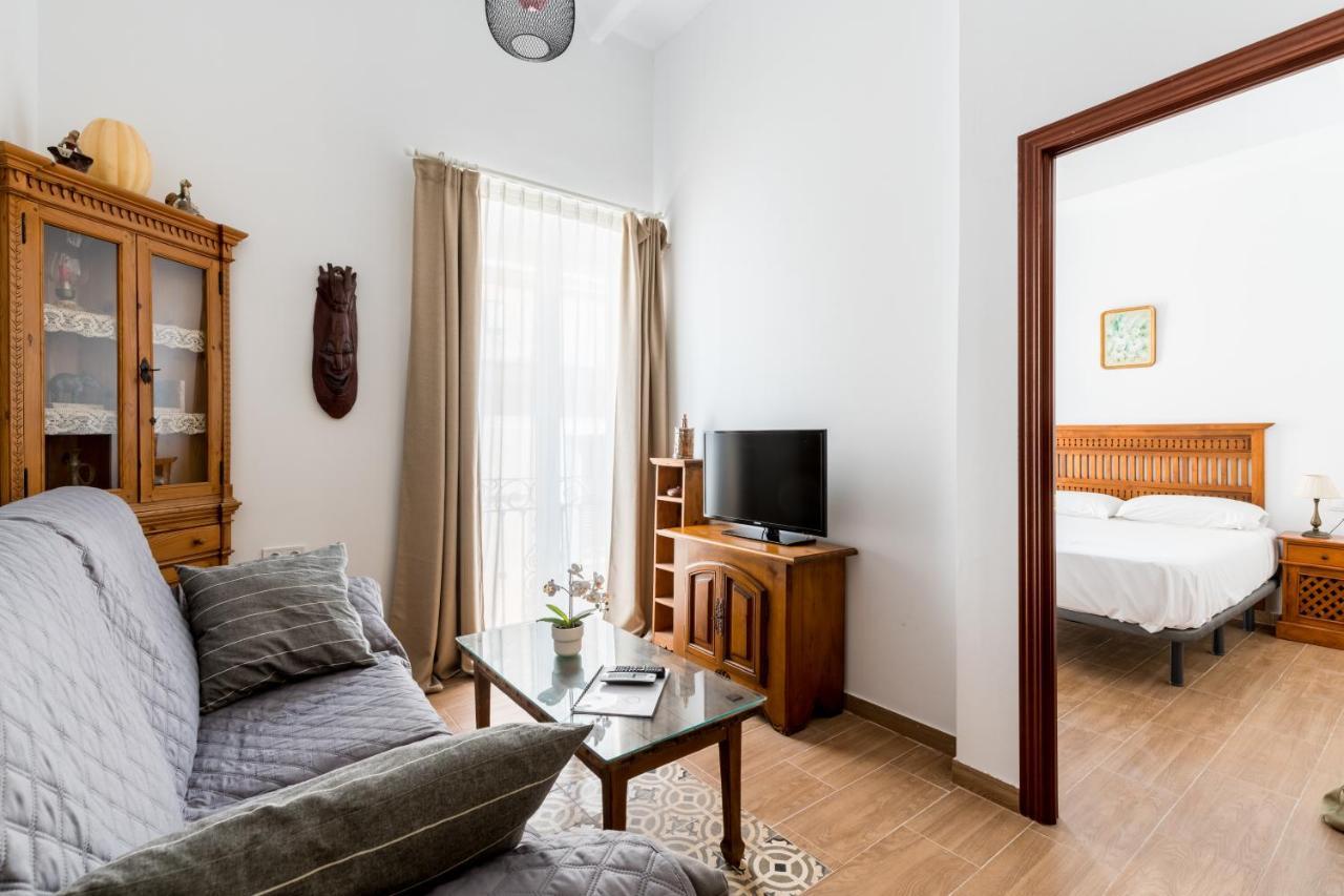 Апартаменты Aoa Casa Triana Familiar Con Terraza Севилья Экстерьер фото